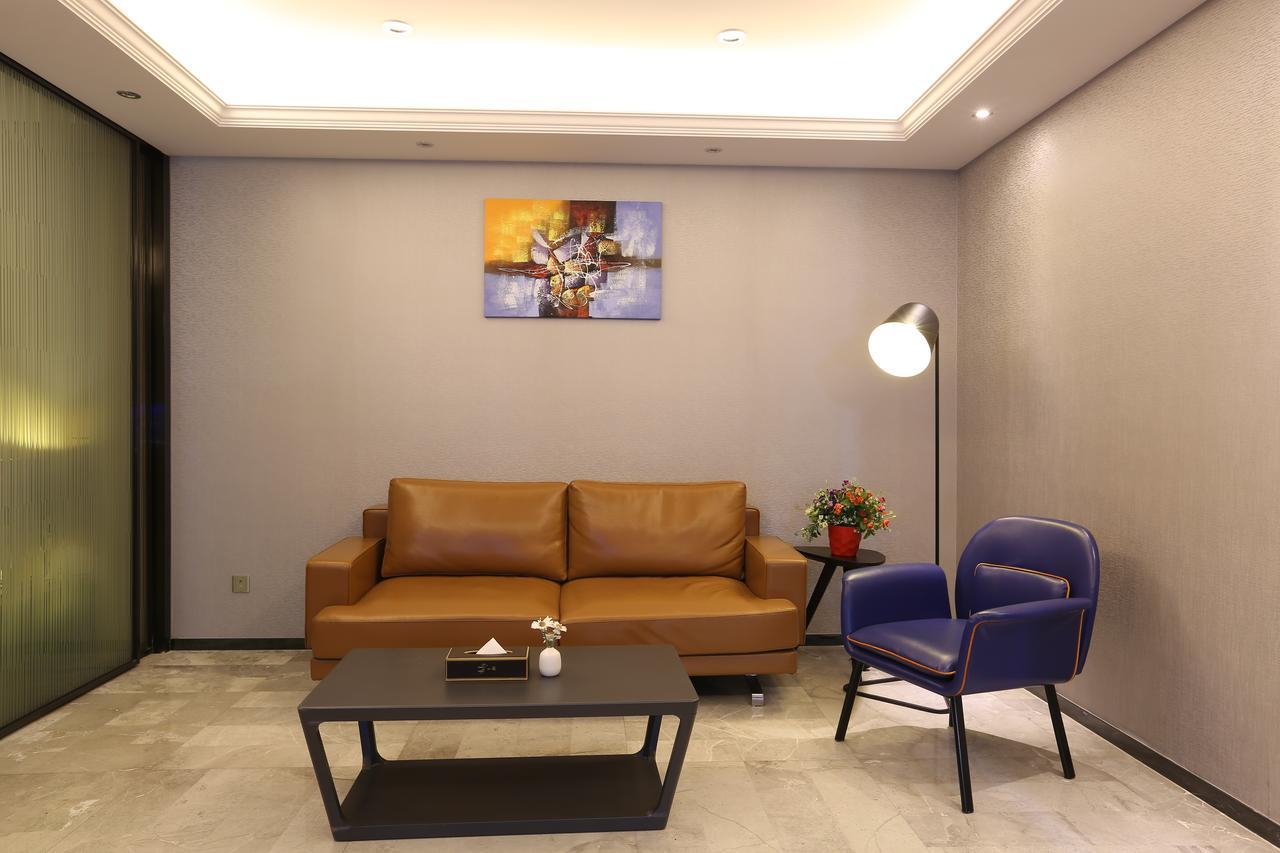 Aoyou International Apartment Hotel A Mall Brunch Kanton Exterior foto